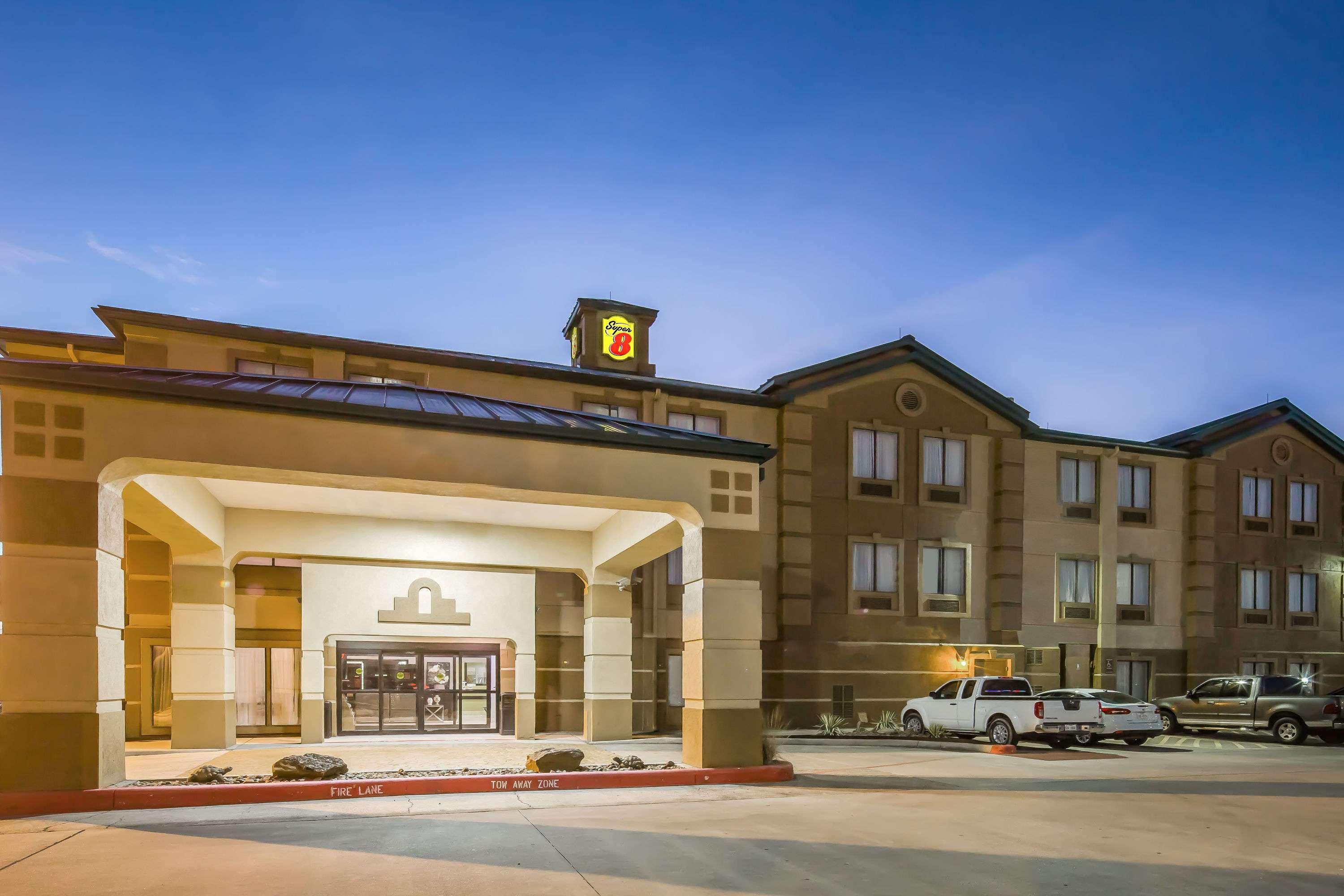 Super 8 By Wyndham Port Arthur/Nederland Area מראה חיצוני תמונה
